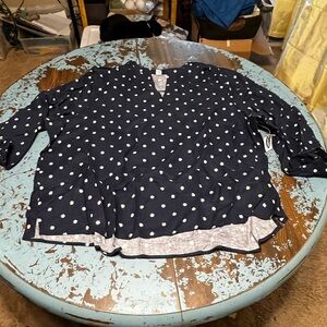 Daisy V-neck blouse